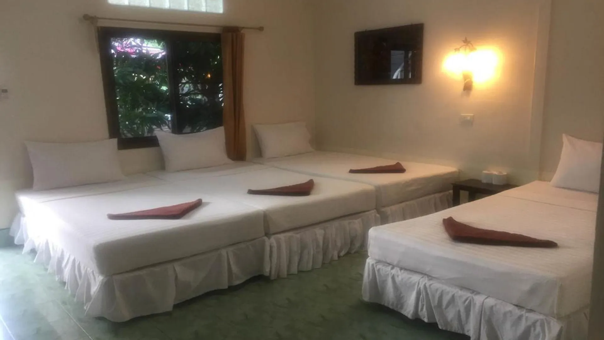 Coco'S Guest House Phi Phi Don 0*,