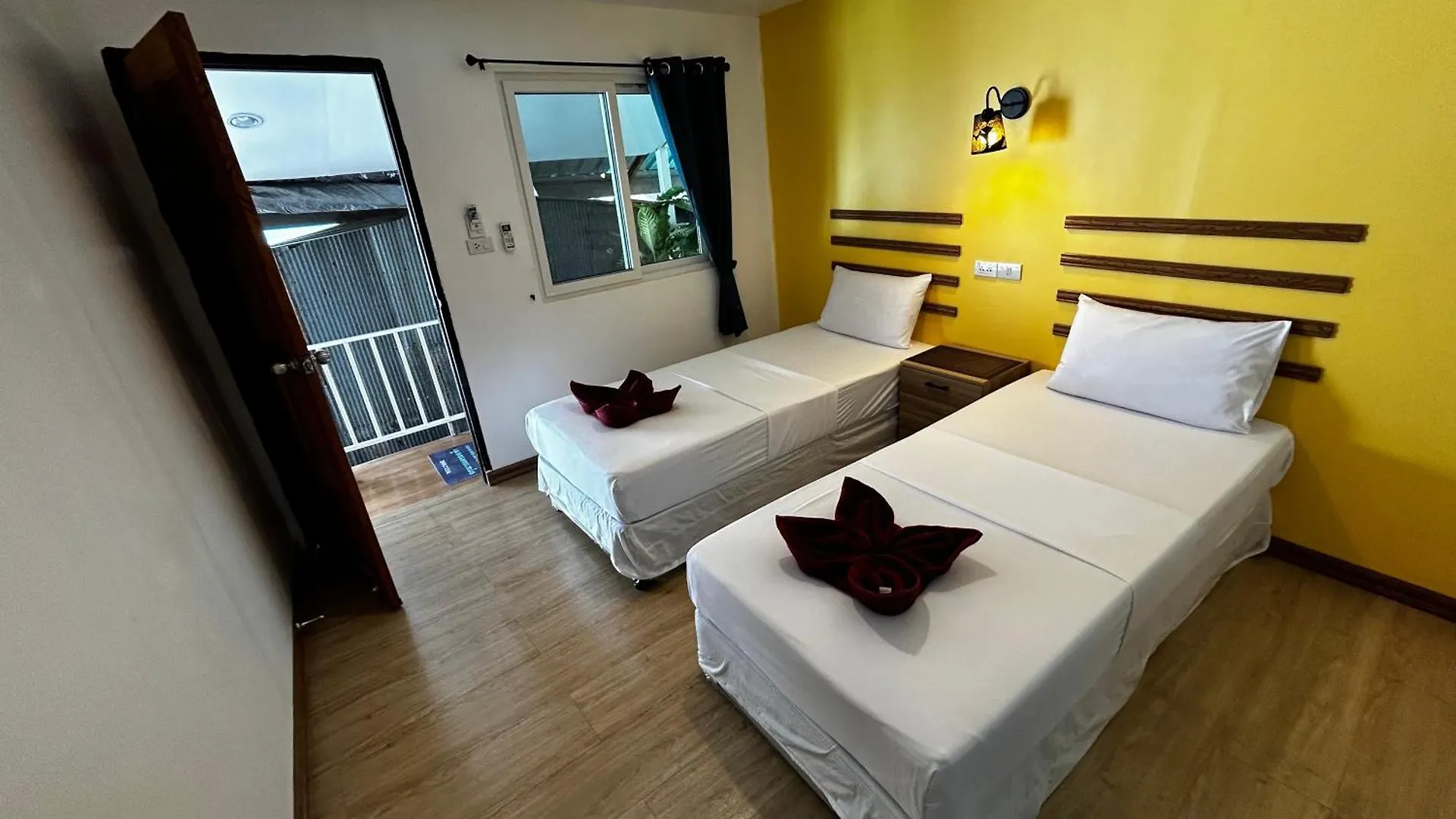 Coco'S Guest House Phi Phi Don
