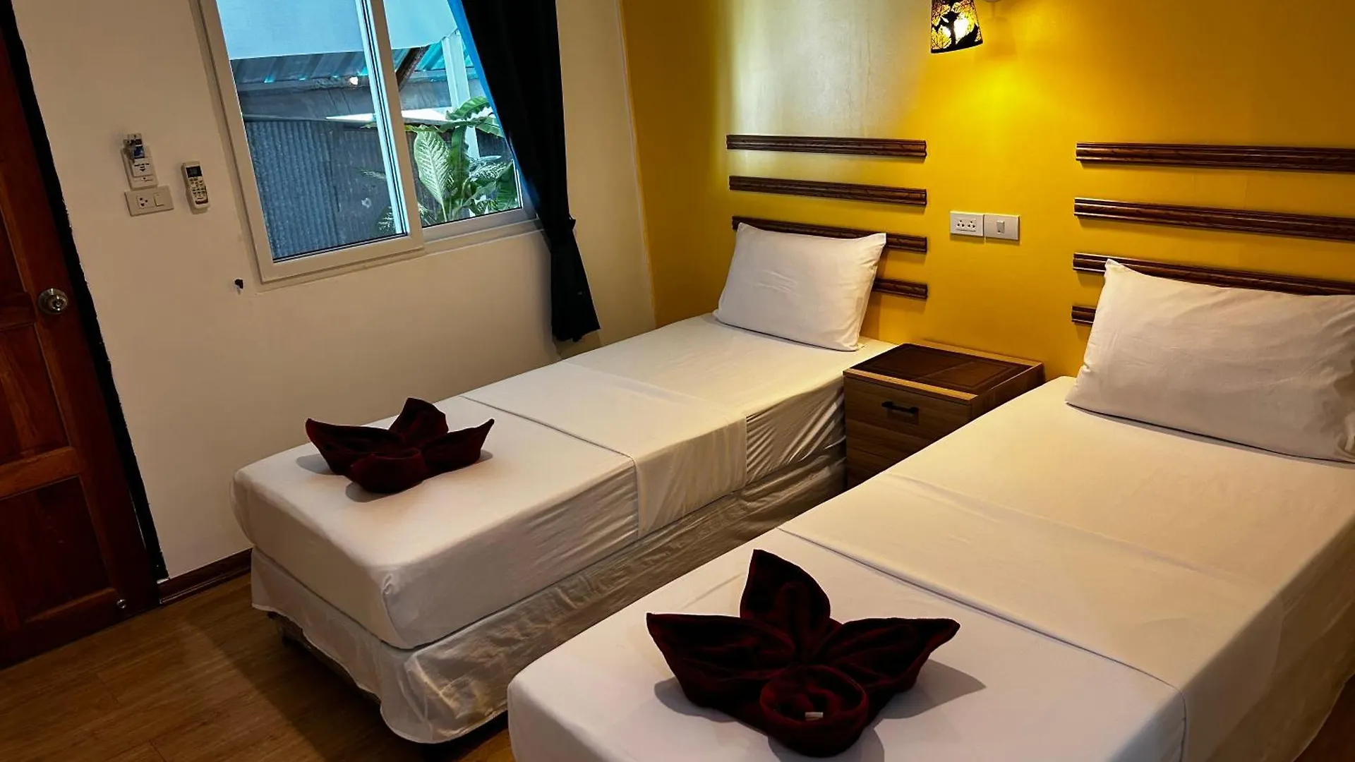 Coco'S Guest House Phi Phi Don 0*,  Thailandia